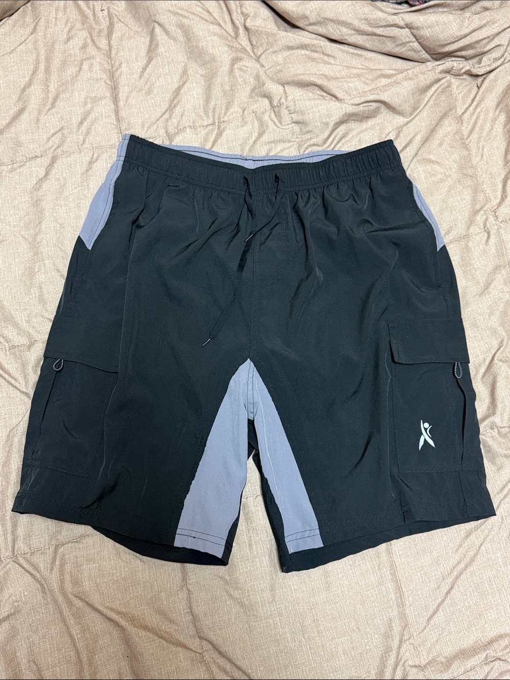 NWOT Men’s Mountain Bike Padded Cargo Cycling Shorts XL Priessei